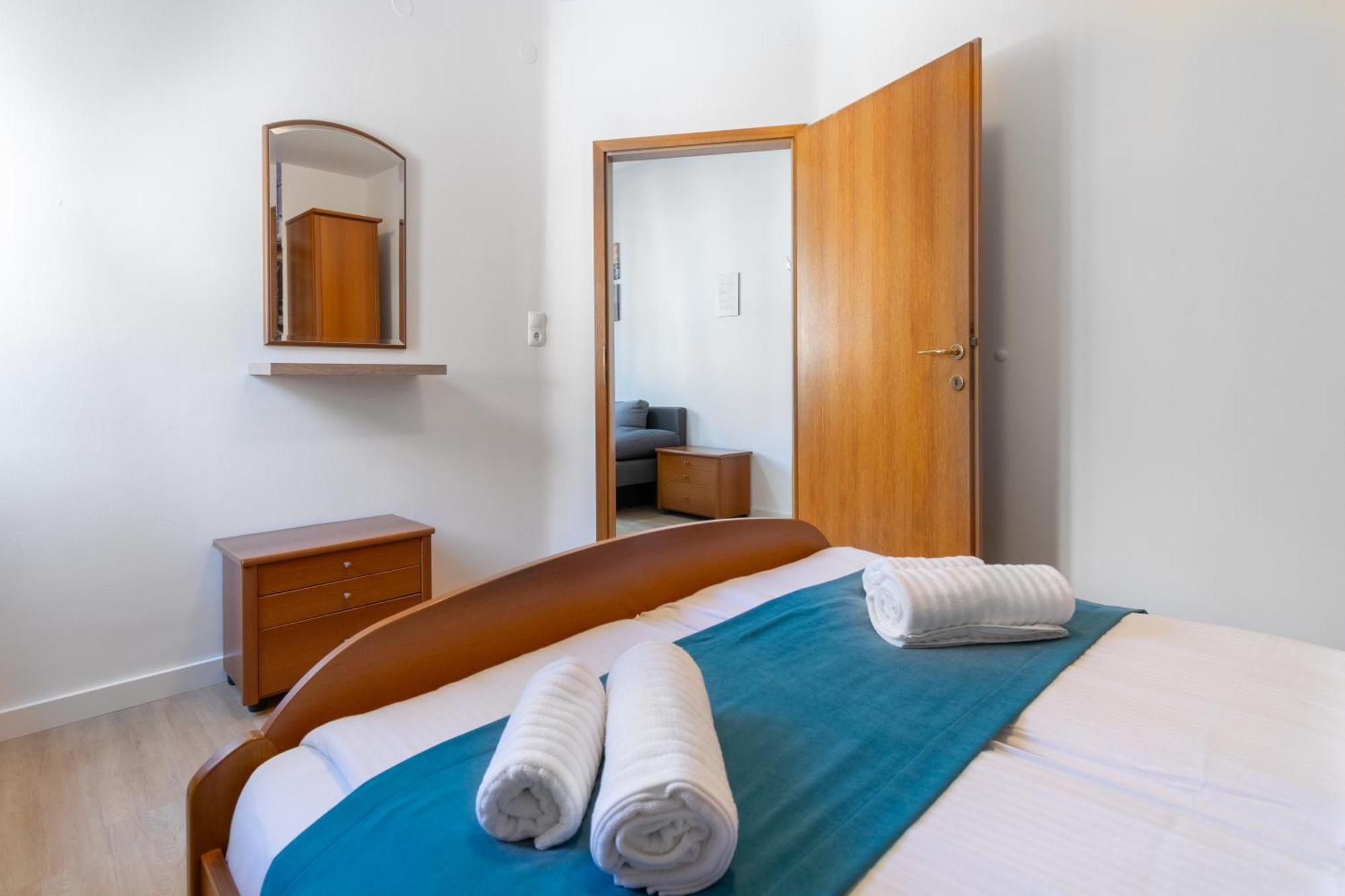 Bed & Breakfast Palac -Free Parking- Baška Voda Exterior foto